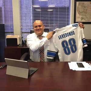 Meet your Posher, Luis